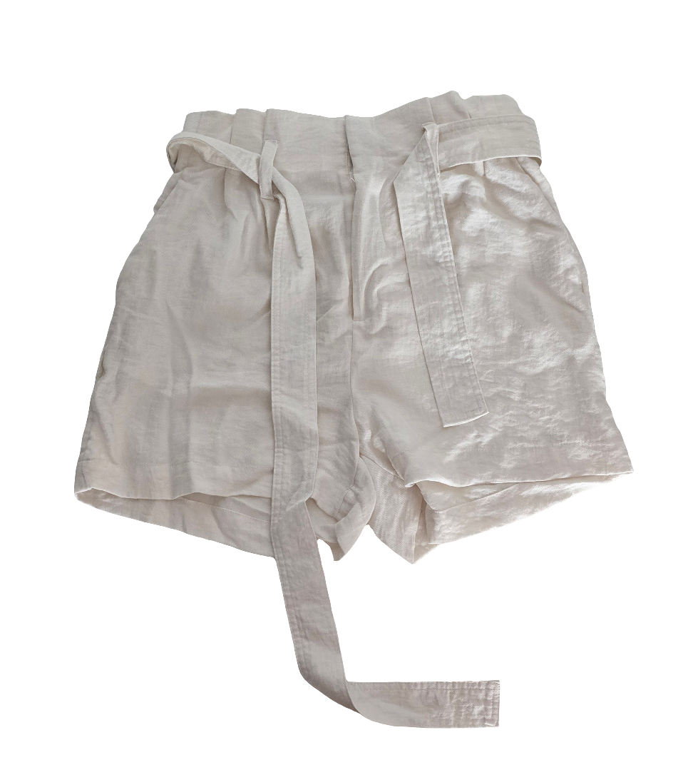 a new day women’s white high waist shorts – size m