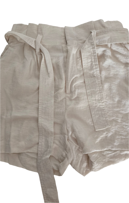A New Day Women’s White High Waist Shorts – Size M