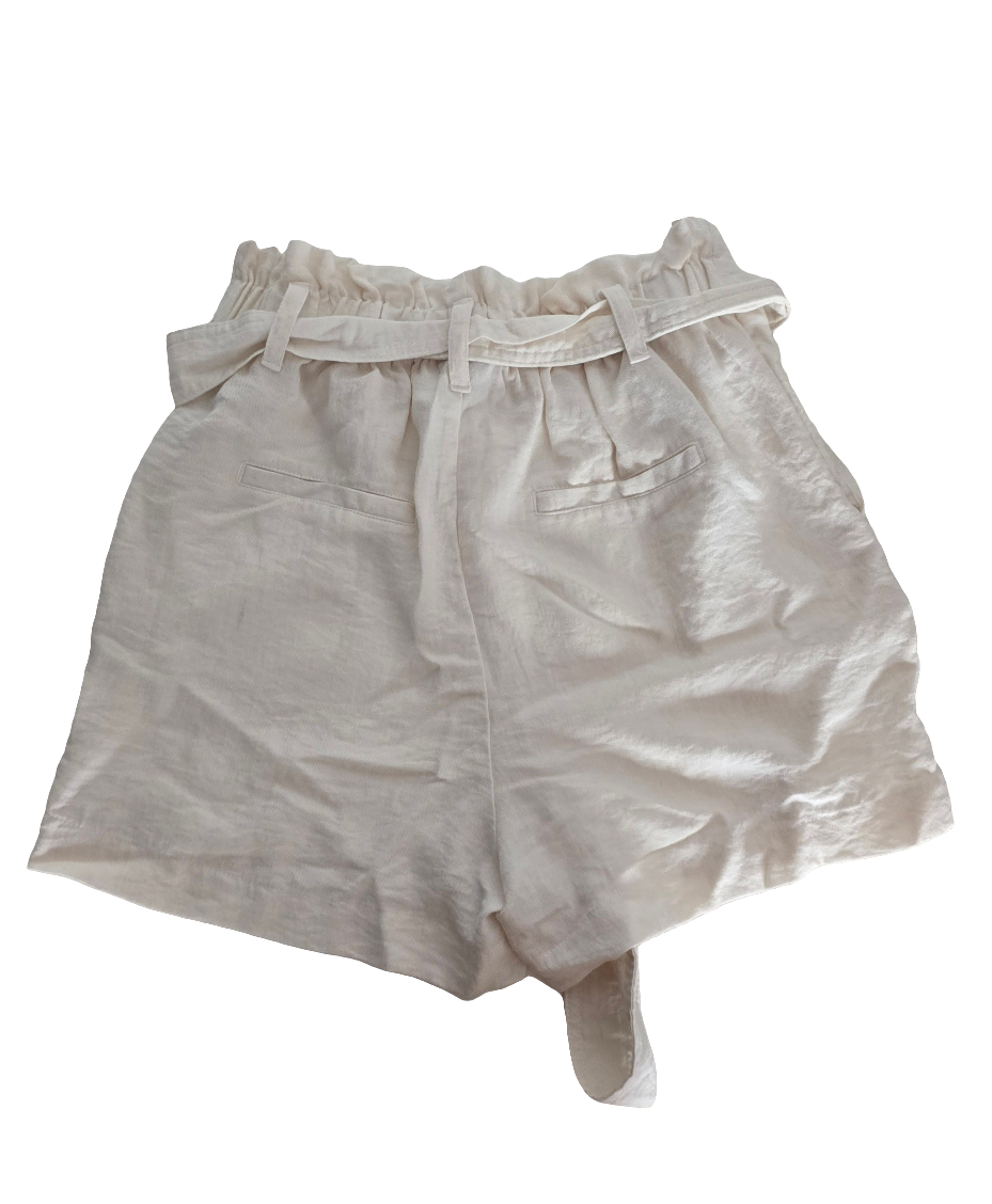 a new day women’s white high waist shorts – size m