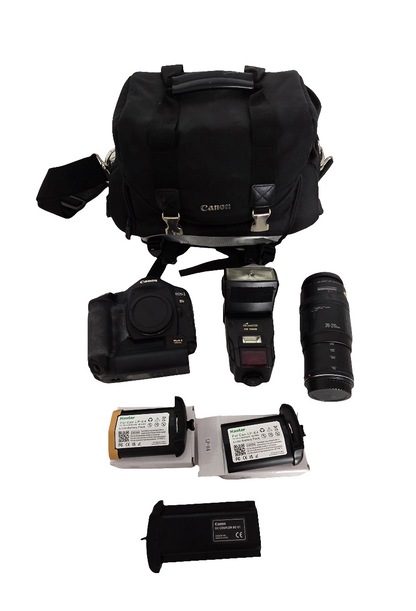 Canon EOS-1Ds Mark II Digital Camera Kit – FOR PARTS ONLY